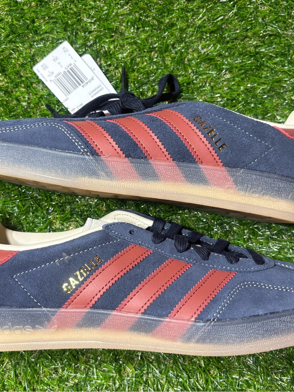 adidas Gazelle Men’s Navy and Red Low-Top Sneakers